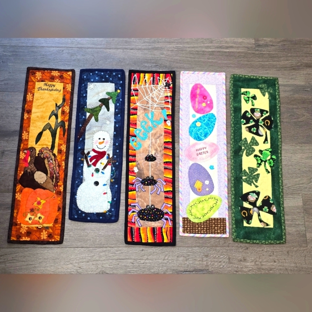 Handmade Holiday Banners Fabric Art 2007 Farmhouse Cottage Cabin Country Chic